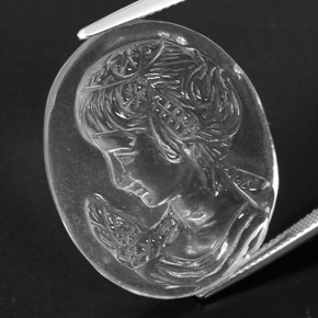 39.77캐럿 천연 화이트 쿼츠, 멋진 모양, 29×23.5 mm, 투명한