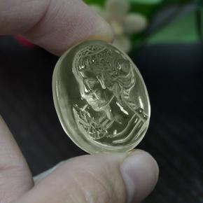 30.49캐럿 천연 연노랑 석영, 타원형 컷, 투명한