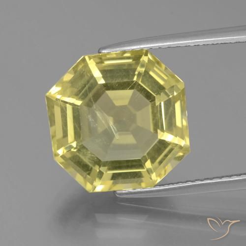7.95ct 자연스러운 미디엄 옐로우 석영, 에메랄드 컷, VS-SI
