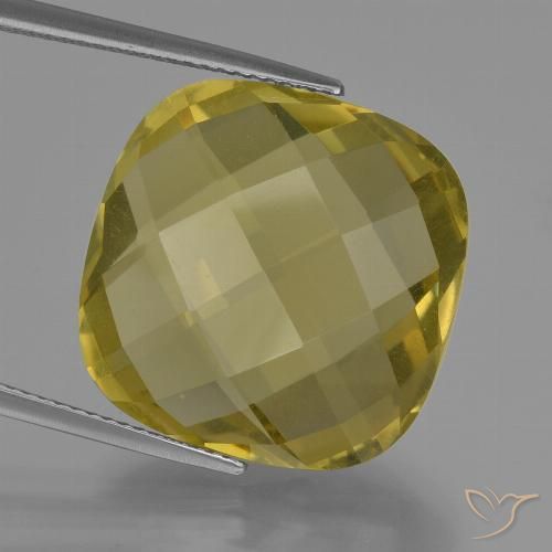 25.51ct 자연스러운 연노랑 석영, 방석, VVS