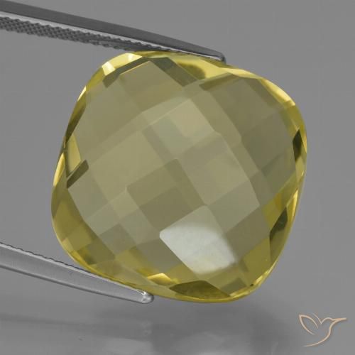 26.72ct 자연스러운 연노랑 석영, 방석, VVS