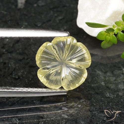 2.51ct 자연스러운 옅은 노랑 석영, 플라워 컷, 투명한