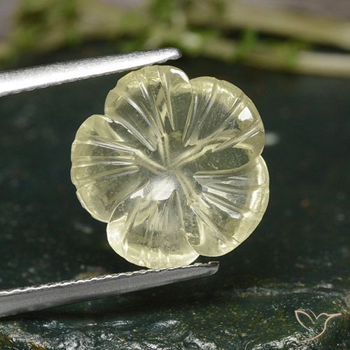 4.25ct 자연스러운 미디엄 옐로우 석영, 플라워 컷, 투명한