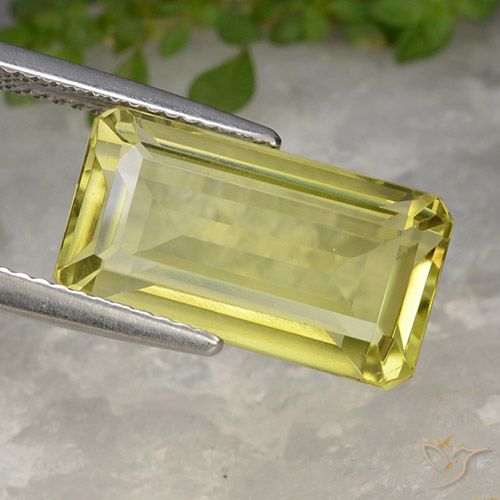 9.35ct 자연스러운 미디엄 옐로우 석영, 에메랄드 컷, VVS-VS