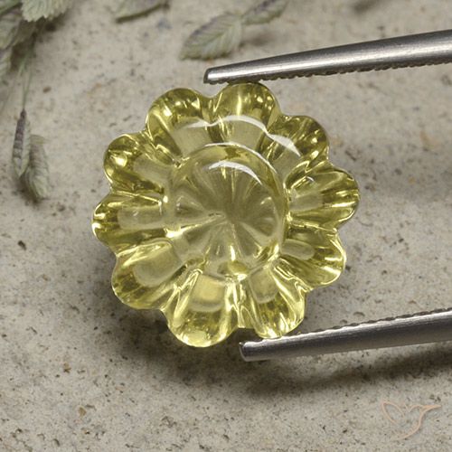 6.19ct 자연스러운 옅은 노랑 석영, 플라워 컷, 투명한