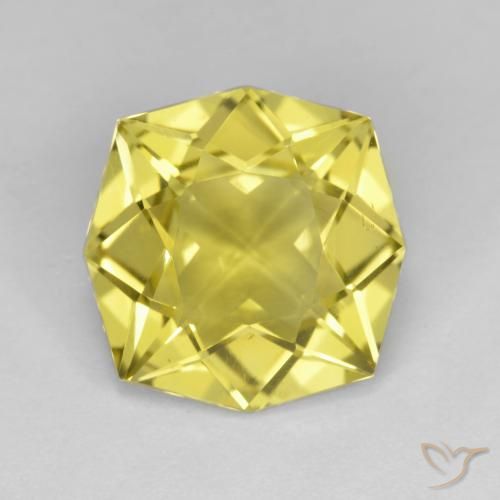 4.66ct 자연스러운 매우 밝은 허니 옐로우 석영, 에메랄드 컷, VVS-VS