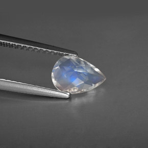 0.79캐럿 천연 블루 화이트 레인보우 문스톤, 배 모양, 8.2×5.9 mm, VS