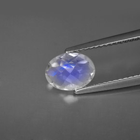 1.05캐럿 천연 블루 화이트 레인보우 문스톤, 타원형 컷, 8×6.1 mm, VS