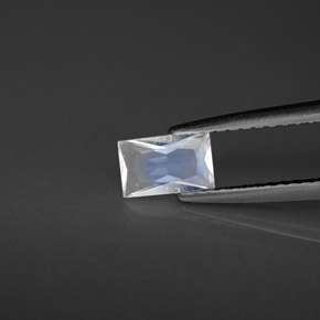 0.42캐럿 천연 블루 화이트 레인보우 문스톤, 바게트, 6.1×3.8 mm, VS