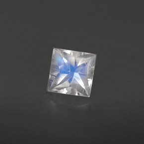 0.62캐럿 천연 블루 화이트 레인보우 문스톤, 스퀘어, 5×5 mm, VS