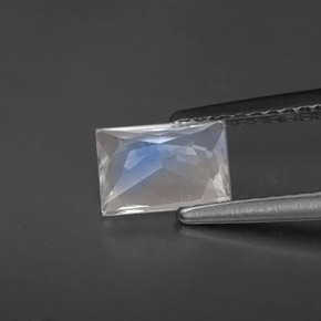 0.79캐럿 천연 블루 화이트 레인보우 문스톤, 바게트, 6.8×4.8 mm, VS