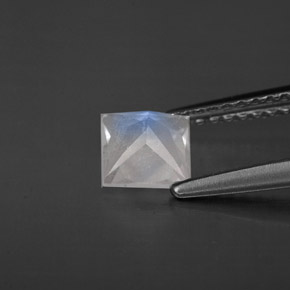 0.61캐럿 천연 블루 화이트 레인보우 문스톤, 스퀘어, 5.1×5.1 mm, VS