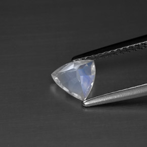0.48캐럿 천연 블루 화이트 레인보우 문스톤, 트릴리언, 5.9×5.7 mm, VS