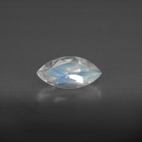0.59캐럿 천연 블루 화이트 레인보우 문스톤, 투명한, 8.1×4.1 mm, 투명/반투명