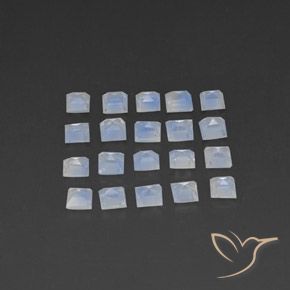2.28캐럿 천연 푸르스름한 흰색 레인보우 문스톤 보석, 정사각형, 투명한