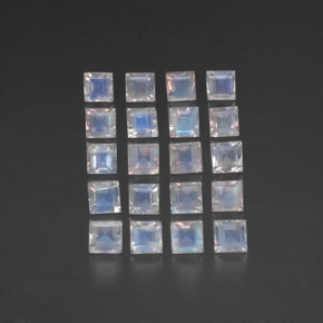 3.89캐럿 천연 푸르스름한 화이트 레인보우 문스톤 보석, 스퀘어, 3.3×3.1 mm, 투명한