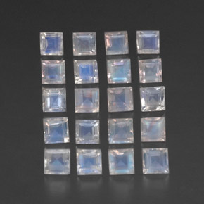 3.89캐럿 천연 푸르스름한 화이트 레인보우 문스톤 보석, 스퀘어, 3.3×3.1 mm, 투명한