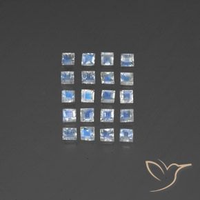 2.86ctw 자연스러운 푸르스름한 흰색 레인보우 문스톤, 정사각형, 투명/반투명