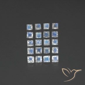 3.06ctw 자연스러운 푸르스름한 흰색 레인보우 문스톤, 정사각형, 투명한
