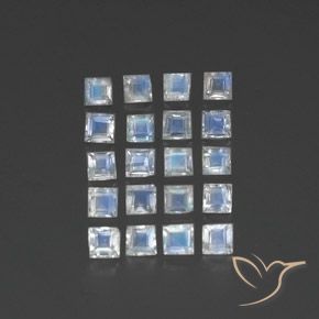 3.06캐럿 천연 푸르스름한 흰색 레인보우 문스톤 보석, 정사각형, 투명한