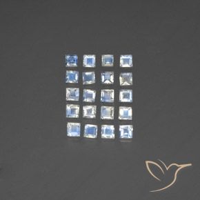 2.81ctw 자연스러운 푸르스름한 흰색 레인보우 문스톤, 정사각형, 투명한
