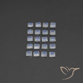 2.49캐럿 천연 푸르스름한 흰색 레인보우 문스톤 보석, 정사각형, 투명한