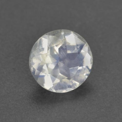 0.66캐럿 천연 푸르스름한 화이트 레인보우 문스톤, 라운드 컷, 6.04 mm, 투명한
