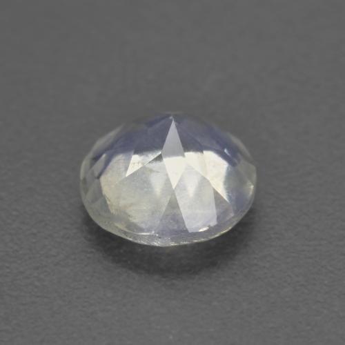 0.66캐럿 천연 푸르스름한 화이트 레인보우 문스톤, 라운드 컷, 6.04 mm, 투명한