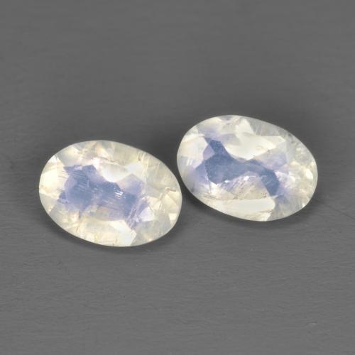 1.43캐럿 천연 푸르스름한 화이트 레인보우 문스톤 보석, 타원형 컷, 6.9×4.9 mm, 투명한