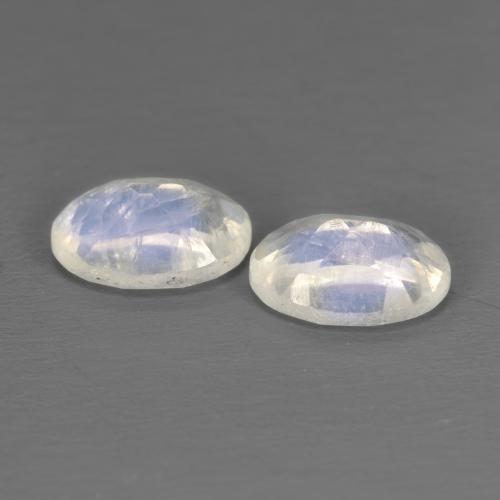 1.43캐럿 천연 푸르스름한 화이트 레인보우 문스톤 보석, 타원형 컷, 6.9×4.9 mm, 투명한
