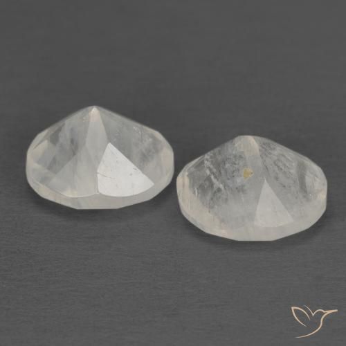 2.17캐럿 천연 푸르스름한 흰색 레인보우 문스톤 보석, 타원형, 투명한