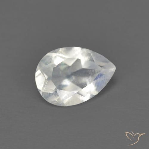 0.65ct 자연스러운 푸르스름한 흰색 레인보우 문스톤, 배 모양, 투명한