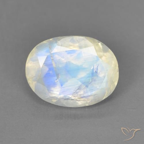 1.85ct 자연스러운 푸르스름한 흰색 레인보우 문스톤, 타원형, 투명한