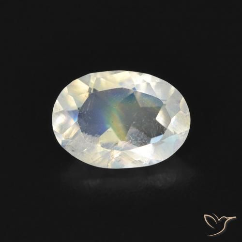 0.67ct 자연스러운 푸르스름한 흰색 레인보우 문스톤, 타원형, 투명한