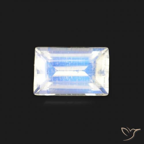 0.47ct 자연스러운 푸르스름한 흰색 레인보우 문스톤, 바게트, 투명한