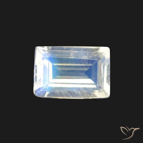 0.48ct 자연스러운 푸르스름한 흰색 레인보우 문스톤, 바게트, 투명한