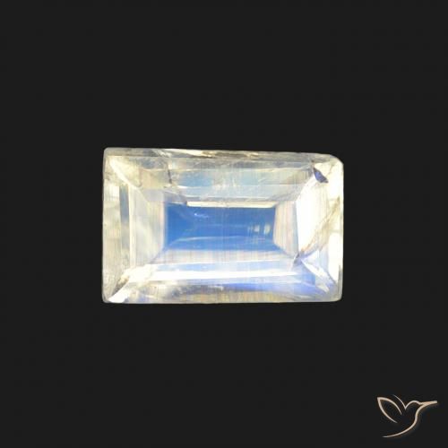 0.51ct 자연스러운 푸르스름한 흰색 레인보우 문스톤, 바게트, 투명한