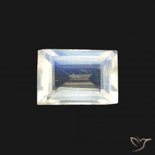 0.72ct 자연스러운 푸르스름한 흰색 레인보우 문스톤, 바게트, 투명한