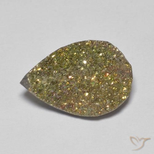 4.77ct 자연스러운 다색 레인보우 파이라이트, 배 모양, 불투명체