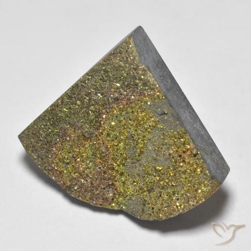 13.16ct 자연스러운 다색 레인보우 파이라이트, 일조, 불투명체