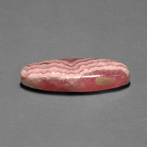 22.24캐럿 천연 멀티컬러 로도크로사이트, 타원형 컷, 31.4×10.5 mm, 불투명체