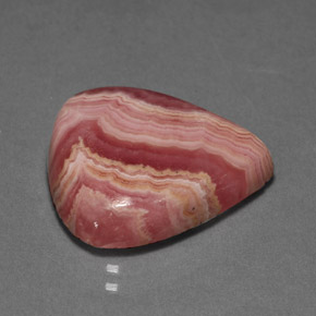 13.15캐럿 천연 멀티컬러 로도크로사이트, 배 모양, 17.6×16.7 mm, 불투명체