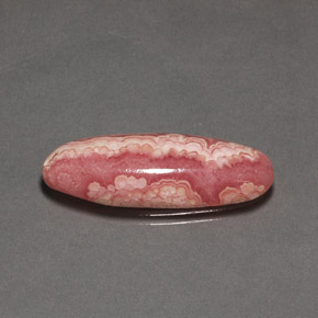 19.58캐럿 천연 멀티컬러 로도크로사이트, 타원형 컷, 31.7×11.7 mm, 불투명체