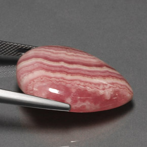 25.43캐럿 천연 멀티컬러 로도크로사이트, 배 모양, 25.1×17.9 mm, 불투명체