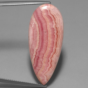 24.97캐럿 천연 멀티컬러 로도크로사이트, 배 모양, 33.4×14.6 mm, 불투명체