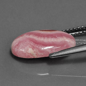 4.19캐럿 천연 다색 로도크로사이트, 타원형 컷, 불투명체