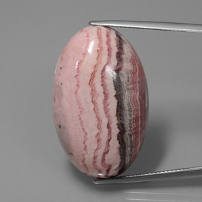 62.39캐럿 천연 멀티컬러 로도크로사이트, 타원형 컷, 31.6×20.1 mm, 불투명체