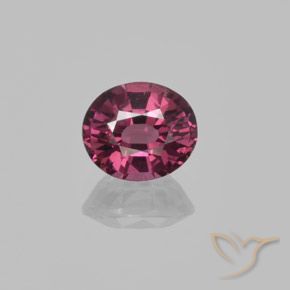 1.52ct 자연스러운 마젠타-핑크 로돌라이트 가넷, 타원형, VS