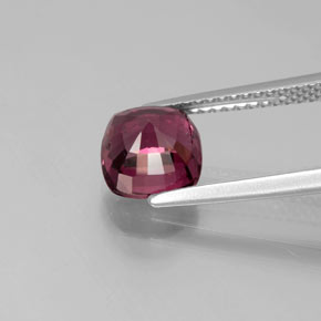 2.51캐럿 천연 라즈베리 레드 로돌라이트 가넷, 쿠션 컷, 7.1×7.1 mm, VS