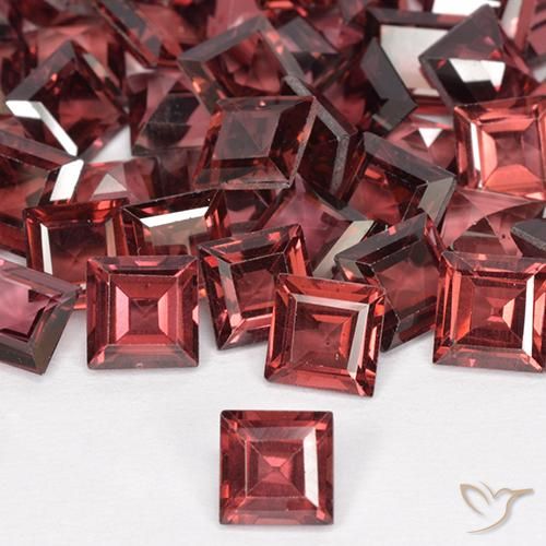 0.76ct 자연스러운 다크 레드 로돌라이트 가넷, 정사각형, VS